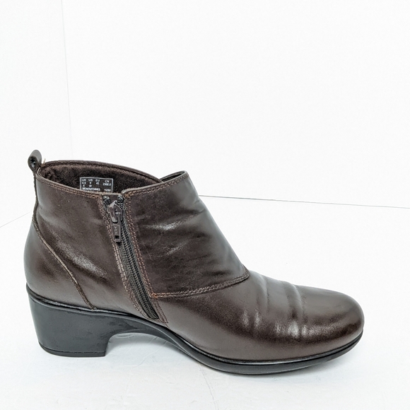 Clarks leather ankle boots - Picture 13 of 16